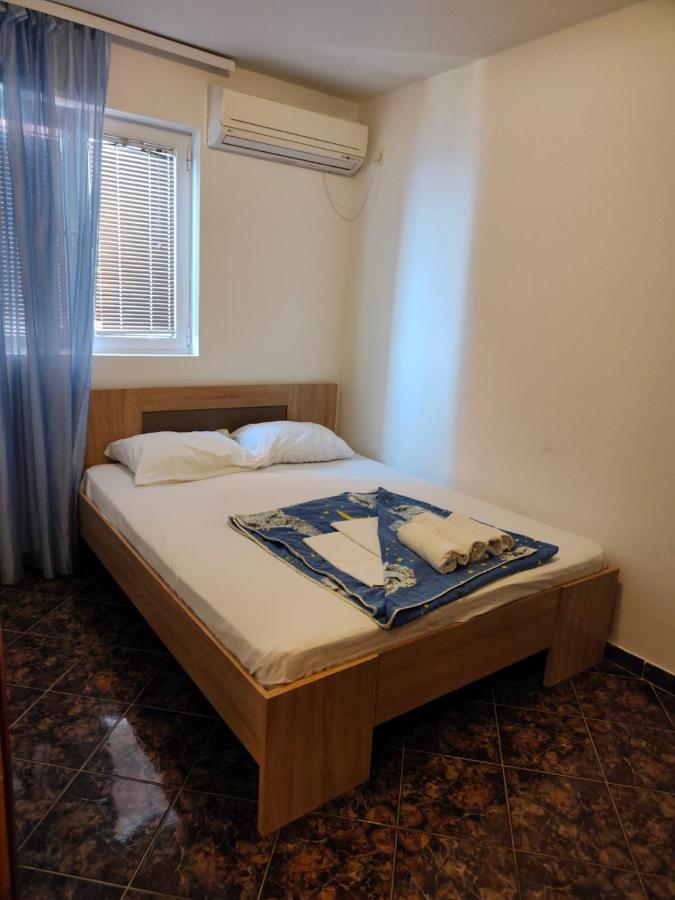 Petrovac Apartments Drobni Pijesak מראה חיצוני תמונה