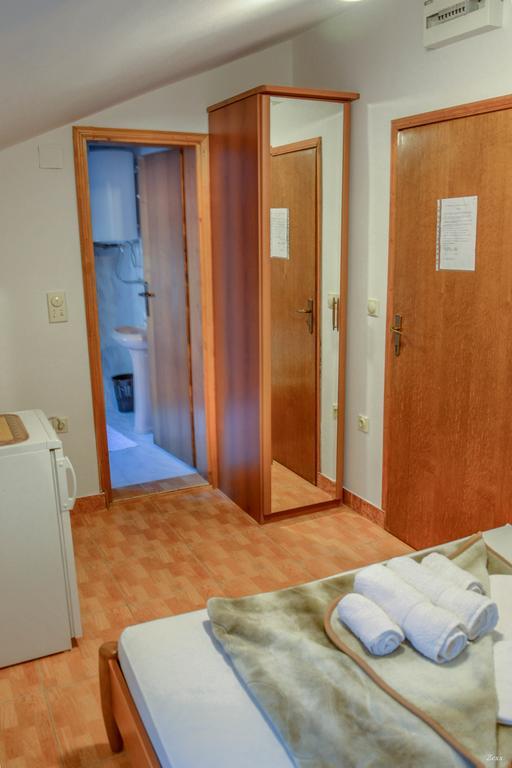Petrovac Apartments Drobni Pijesak מראה חיצוני תמונה