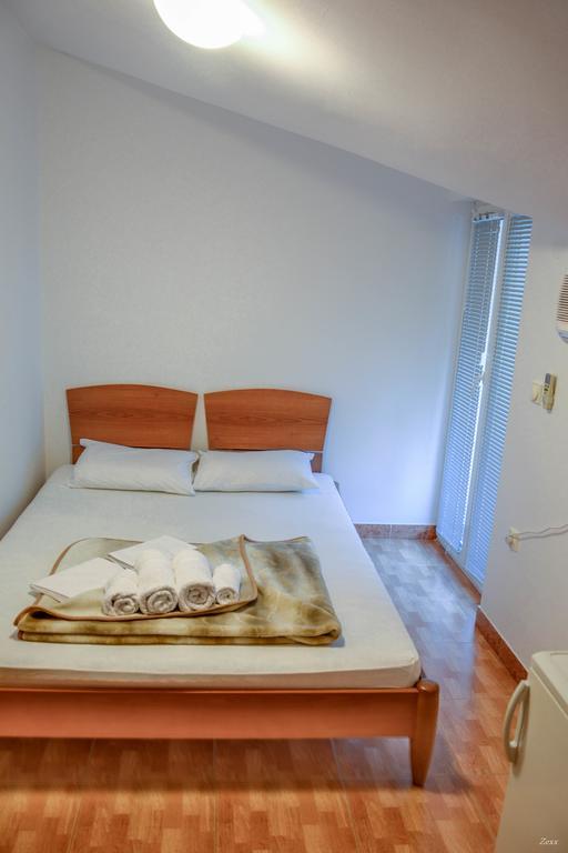 Petrovac Apartments Drobni Pijesak מראה חיצוני תמונה