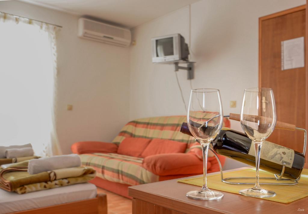 Petrovac Apartments Drobni Pijesak מראה חיצוני תמונה
